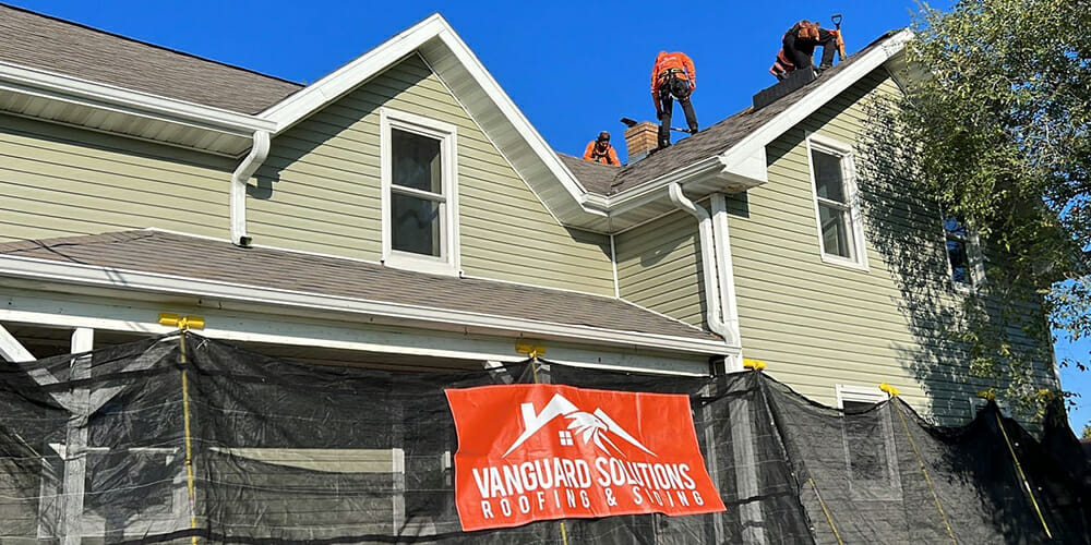 local roofing contractor, Green Bay