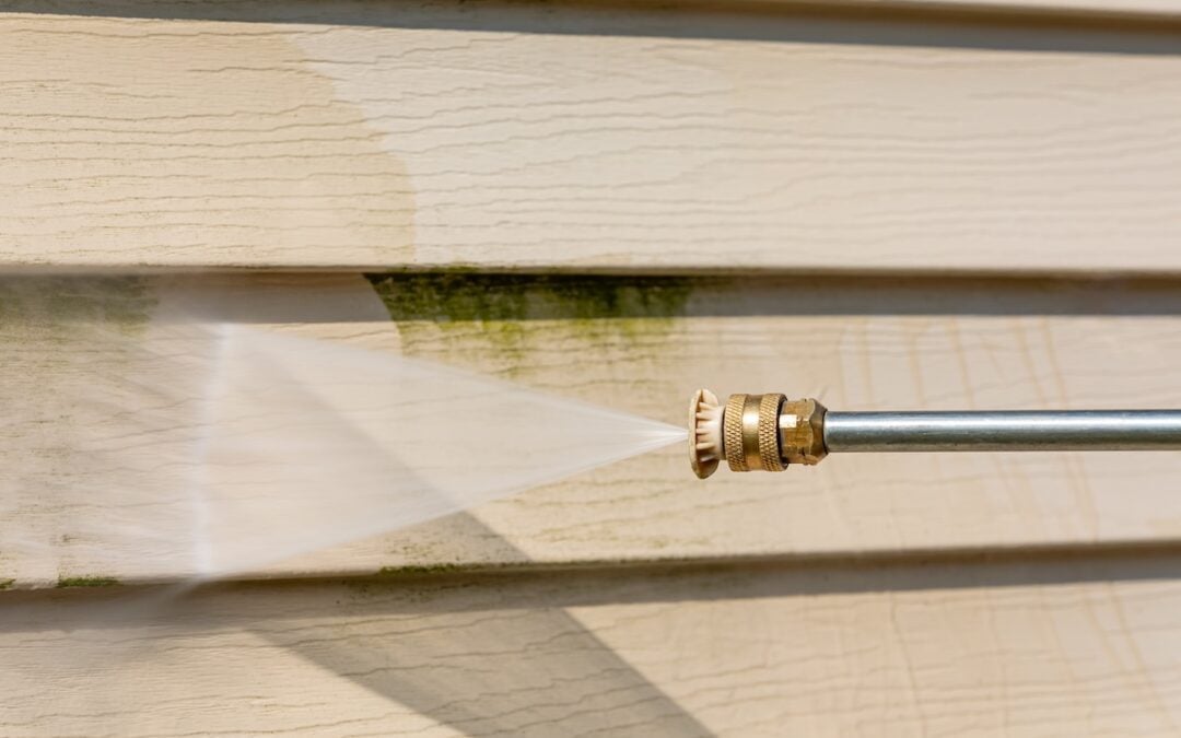 How To Clean Vinyl Siding: Step-By-Step Guide