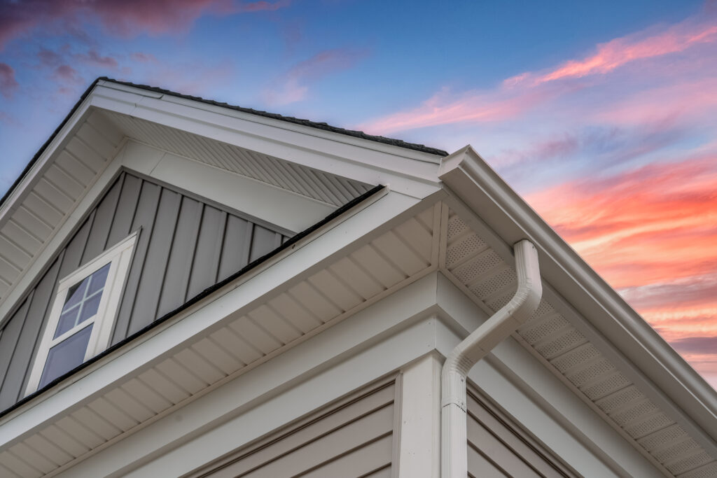 tan vinyl siding
